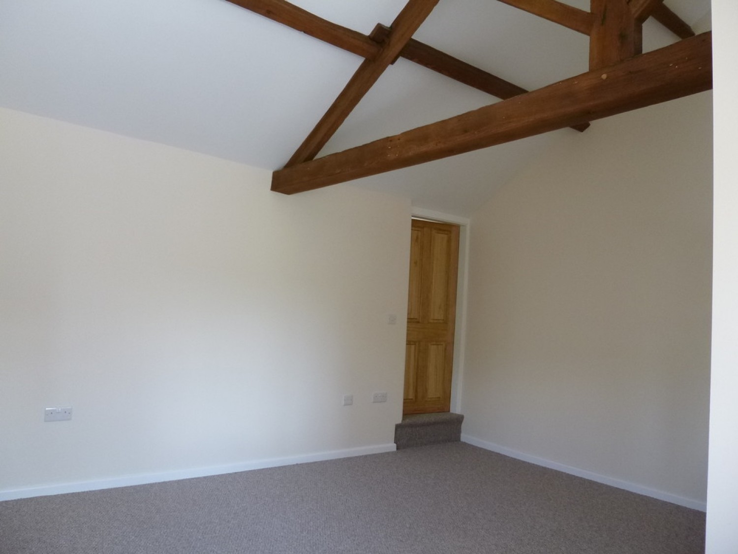 Highfield Lane, Lascelles Hall