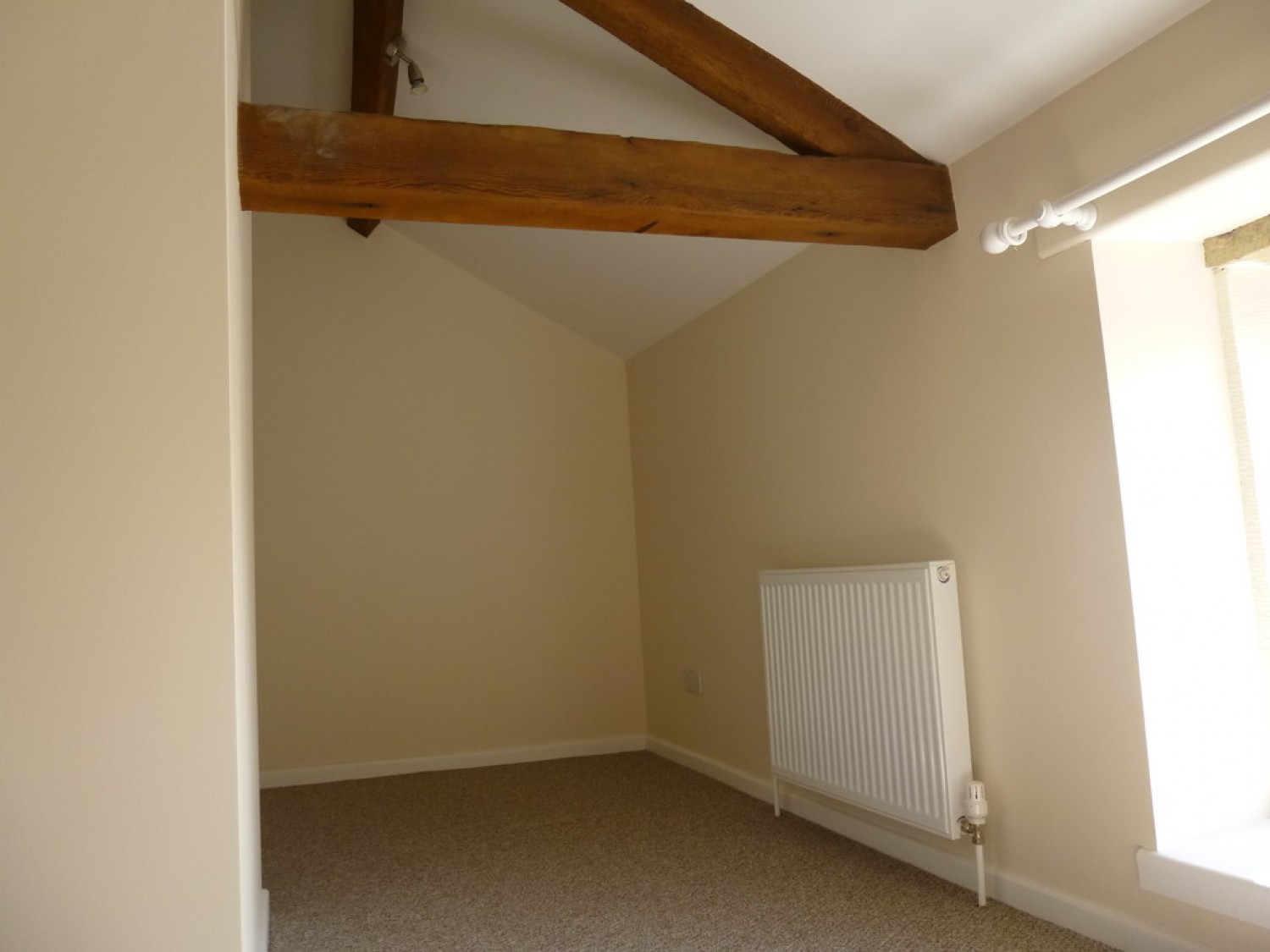 Highfield Lane, Lascelles Hall