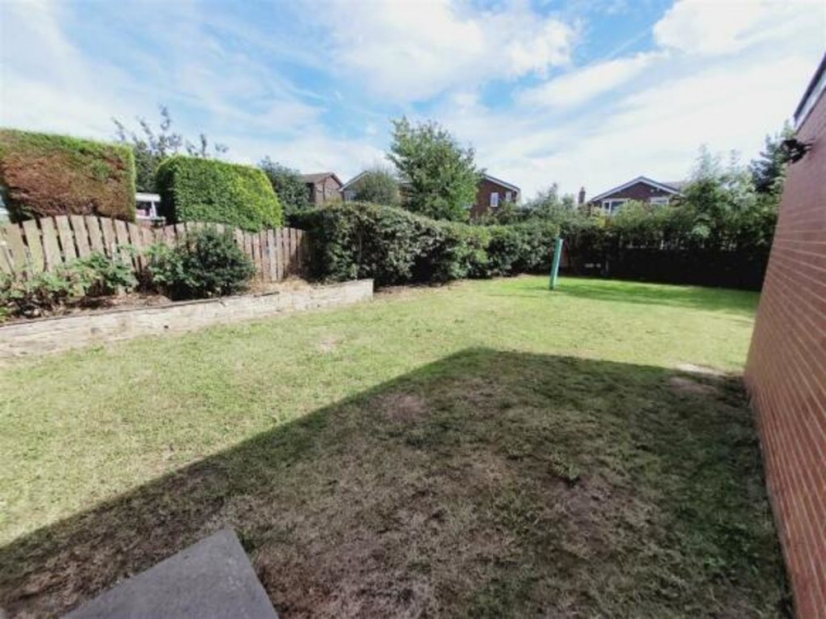 Heaton Drive, Kirkheaton