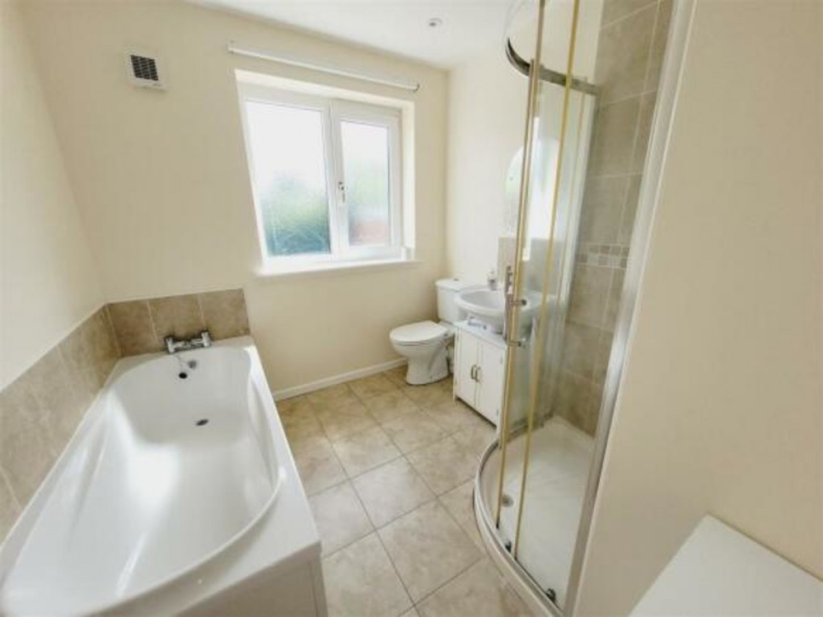 Heaton Drive, Kirkheaton