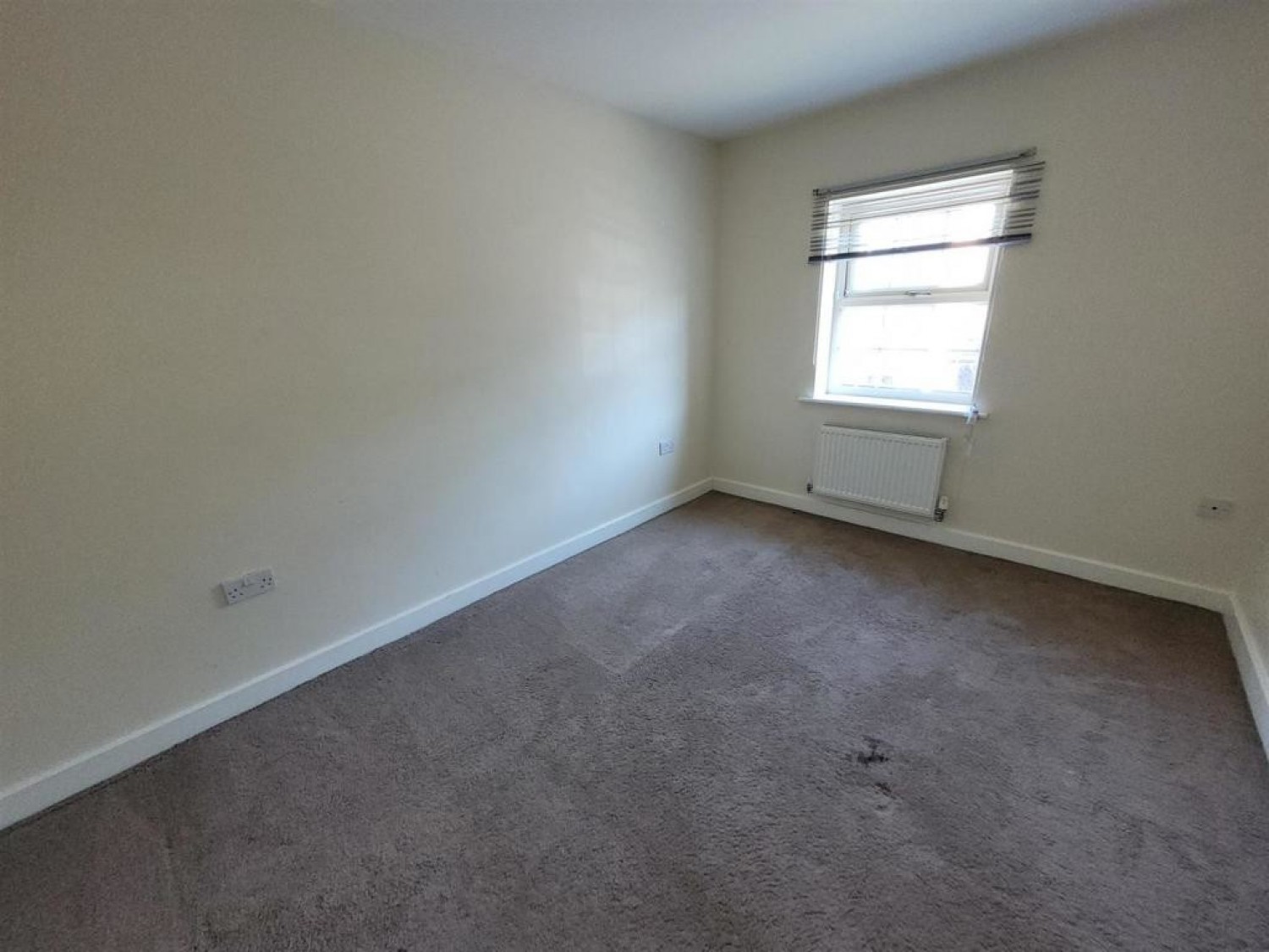 3 bedroom House for Letting Norfolk Avenue, Ferndale