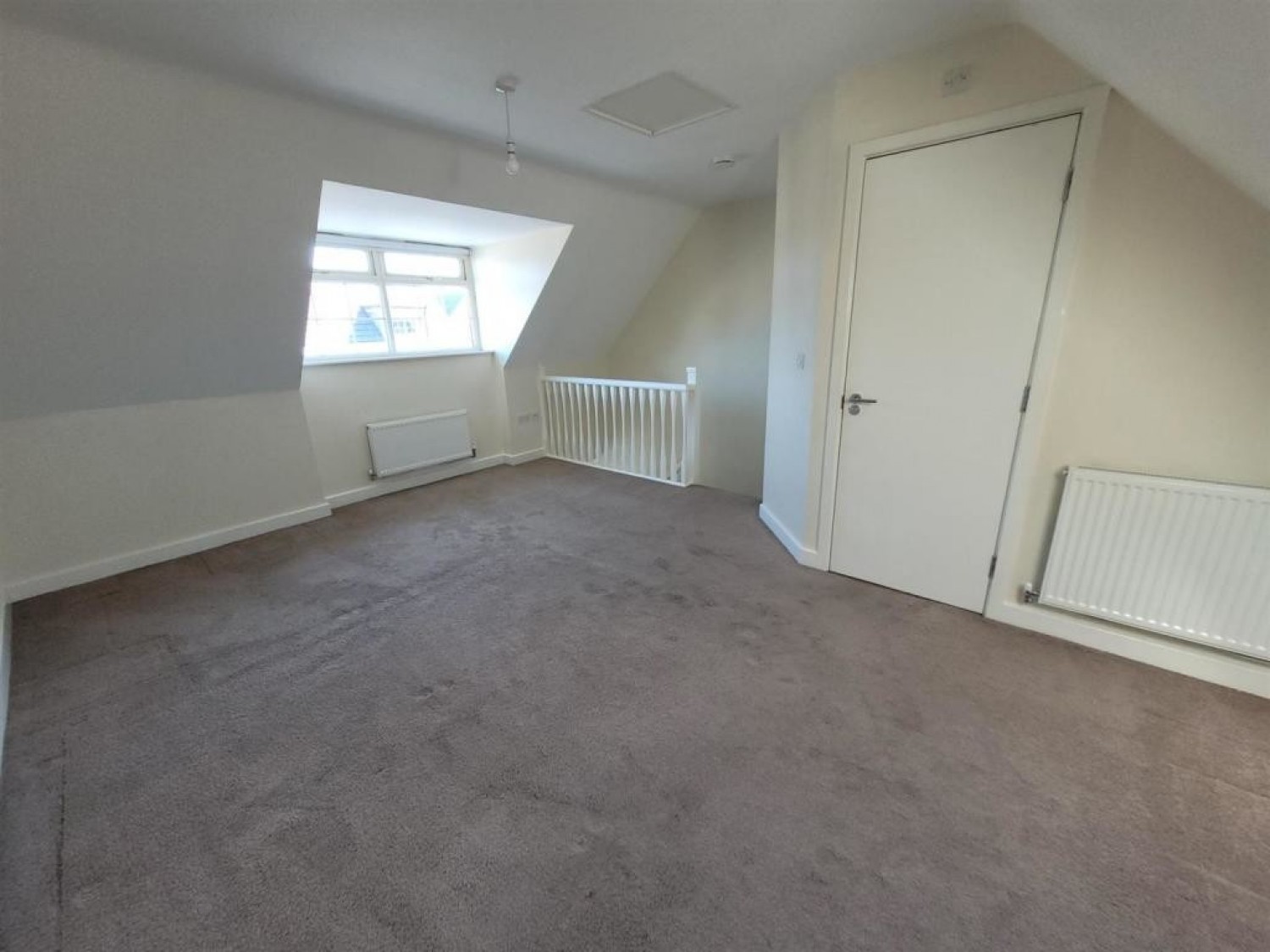 3 bedroom House for Letting Norfolk Avenue, Ferndale