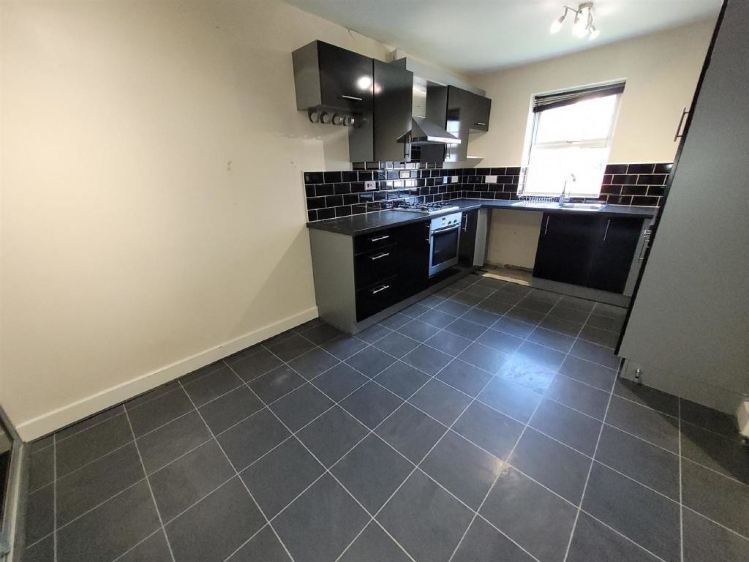 3 bedroom House for Letting Norfolk Avenue, Ferndale