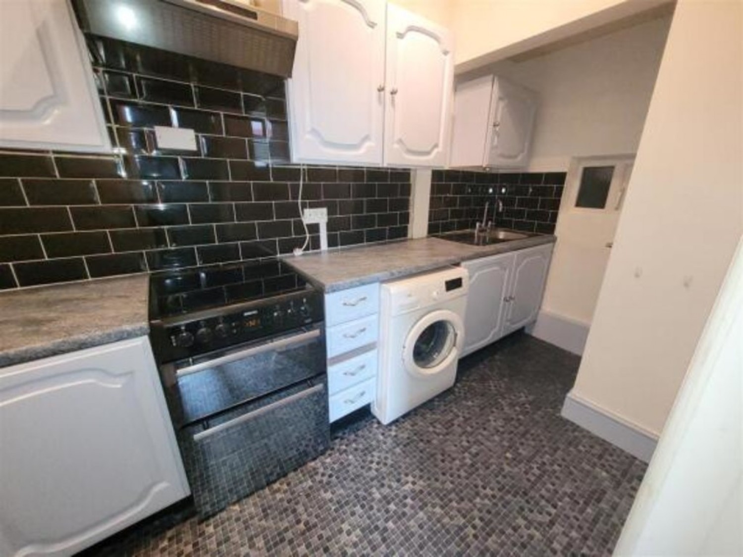 3 bedroom House in New Hey Road, Lindley