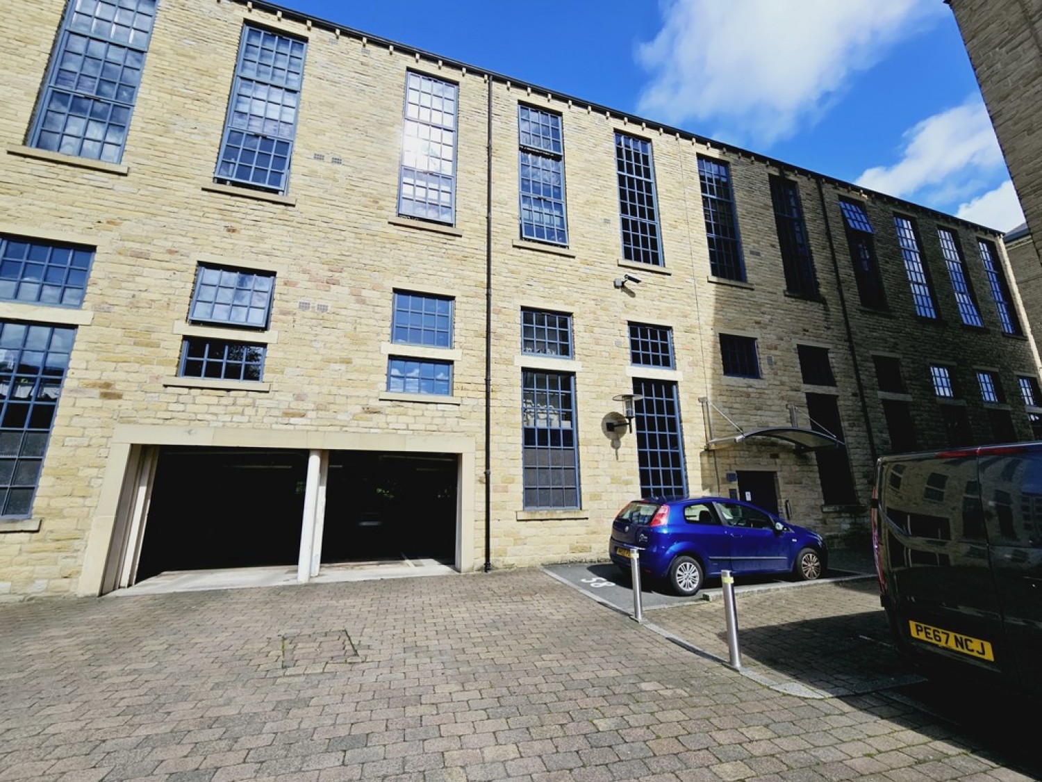 1 bedroom Flat for Letting The Melting Point, Huddersfield