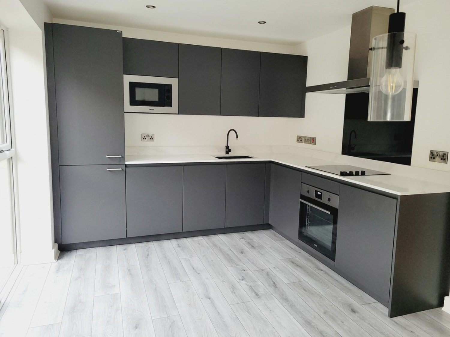 Hillcrest View, Golcar