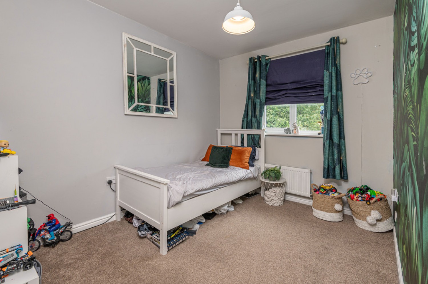 4 bedroom House for Sale Hanby Close, Fenay Bridge