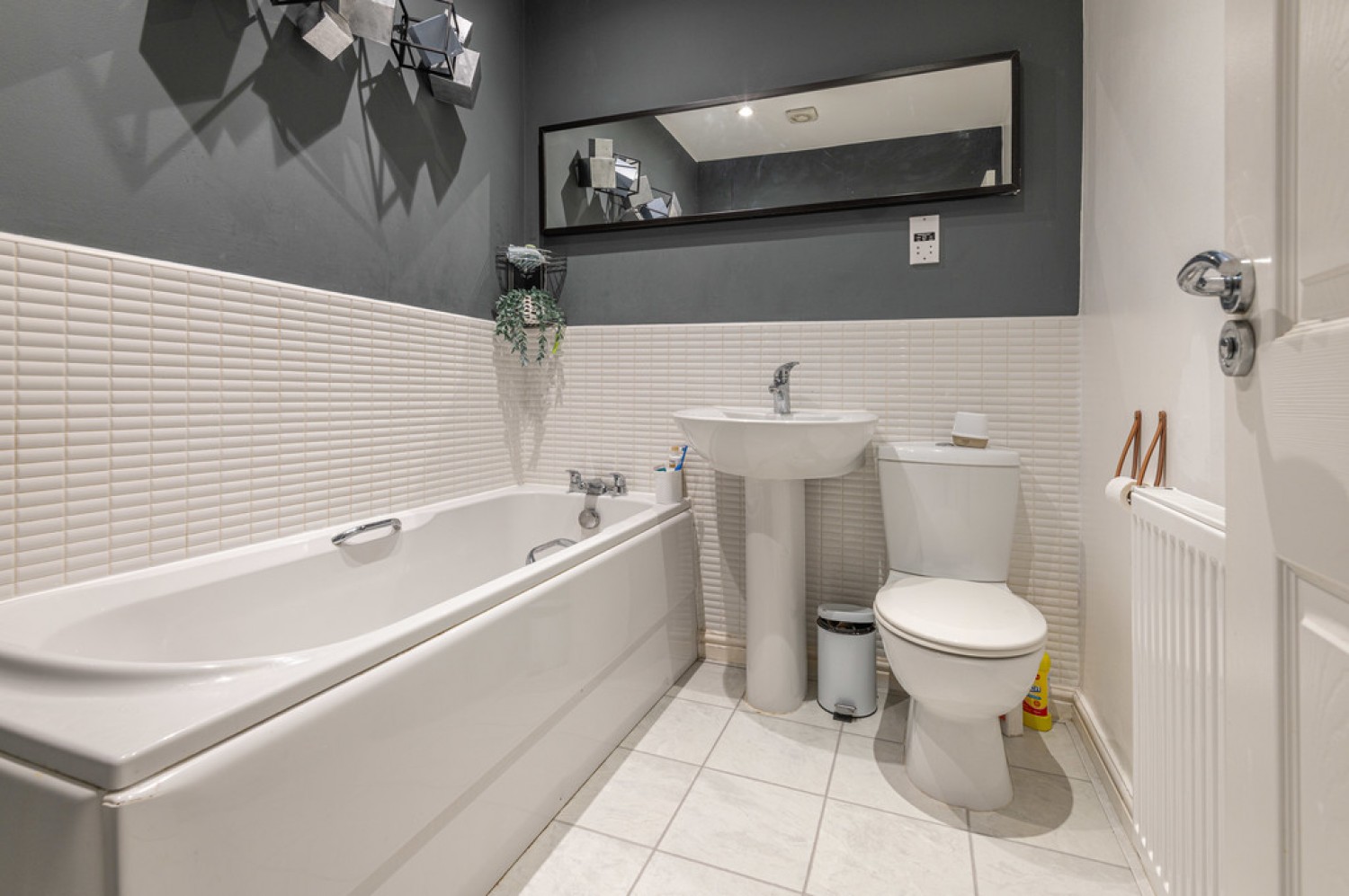 4 bedroom House for Sale Hanby Close, Fenay Bridge