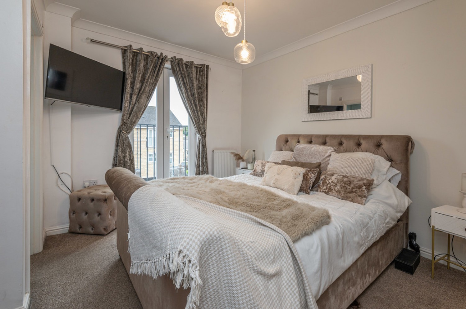 4 bedroom House for Sale Hanby Close, Fenay Bridge