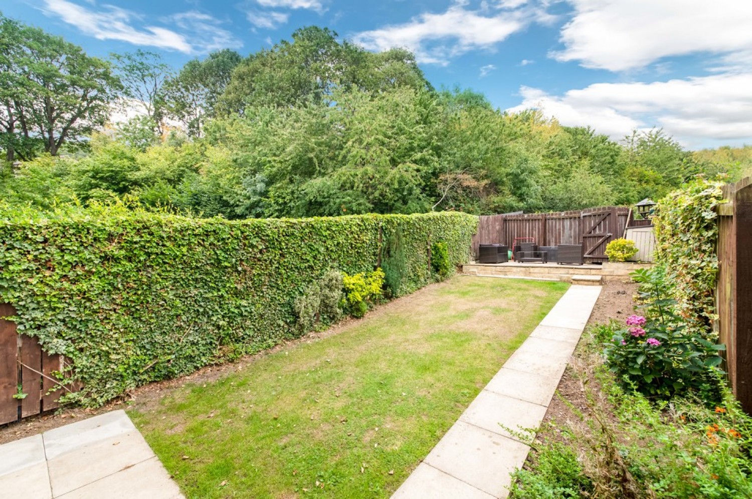 4 bedroom House for Sale Hanby Close, Fenay Bridge