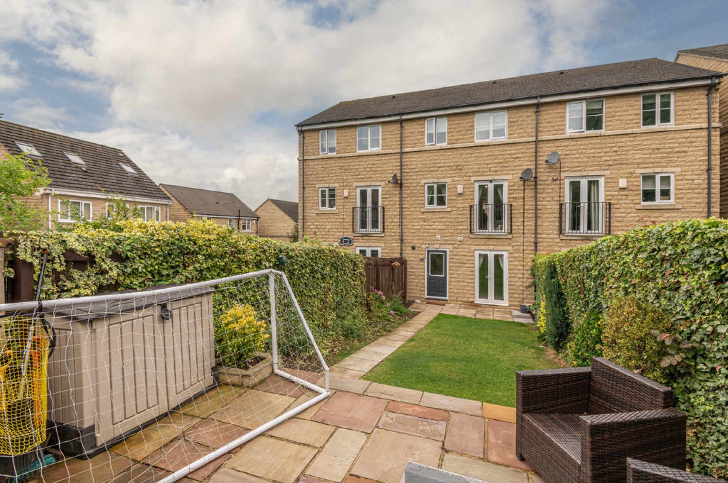 Hanby Close, Fenay Bridge