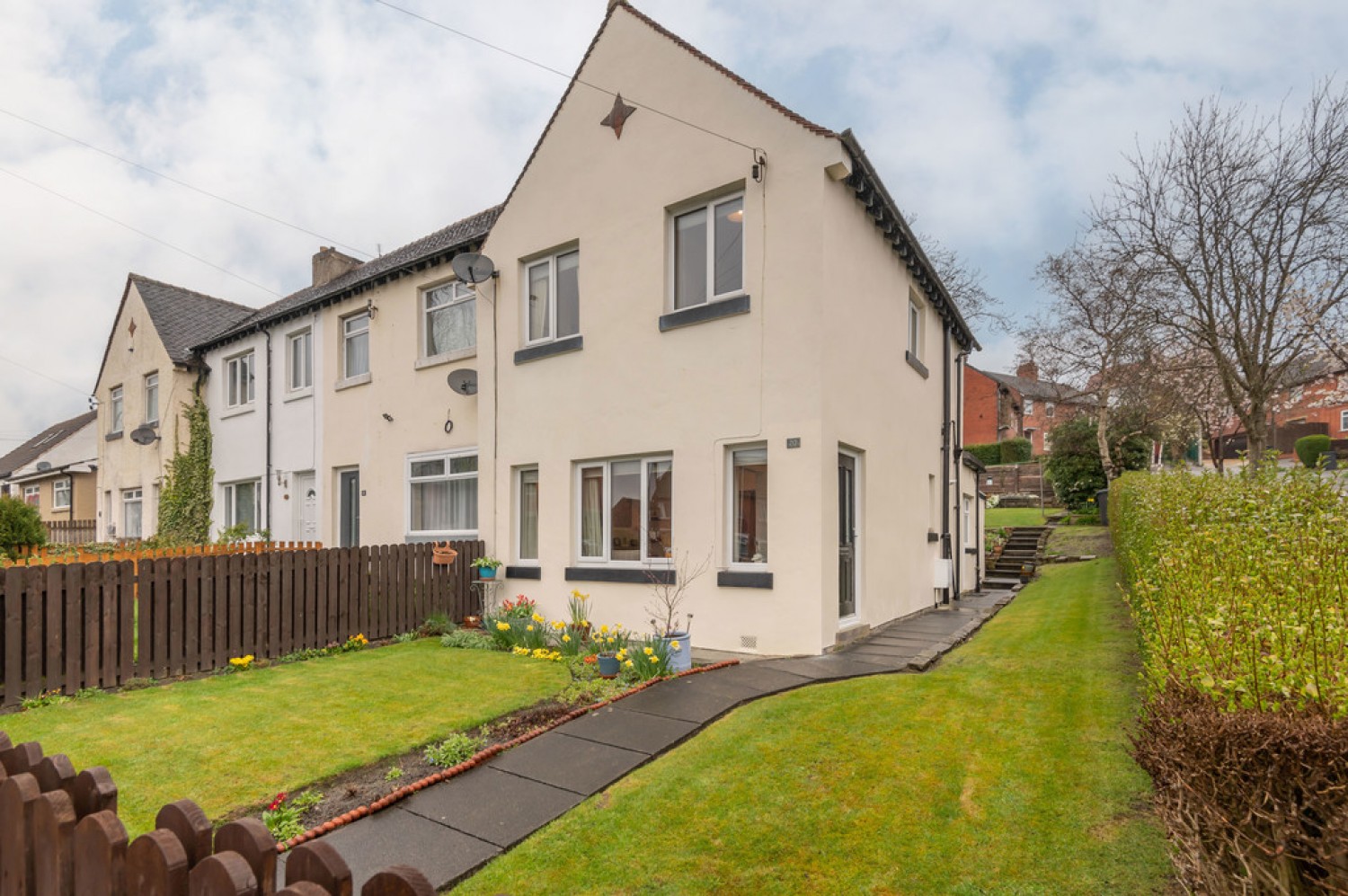 3 bedroom House for Letting Central Avenue, Fartown