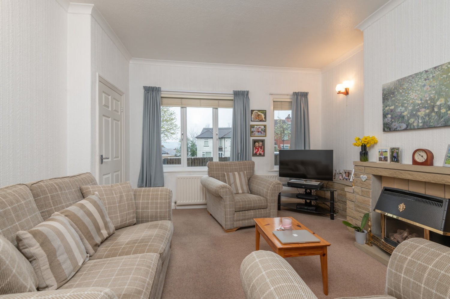 3 bedroom House for Letting Central Avenue, Fartown