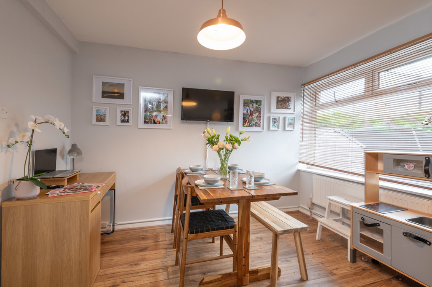 3 bedroom House for Sale Nab Crescent, Meltham