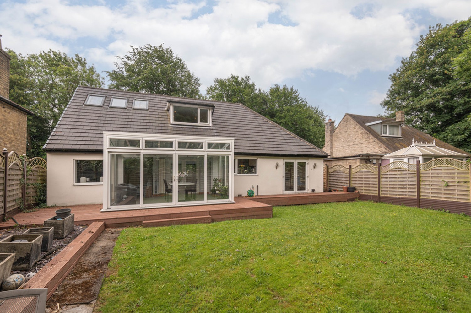 Heaton Road, Gledholt
