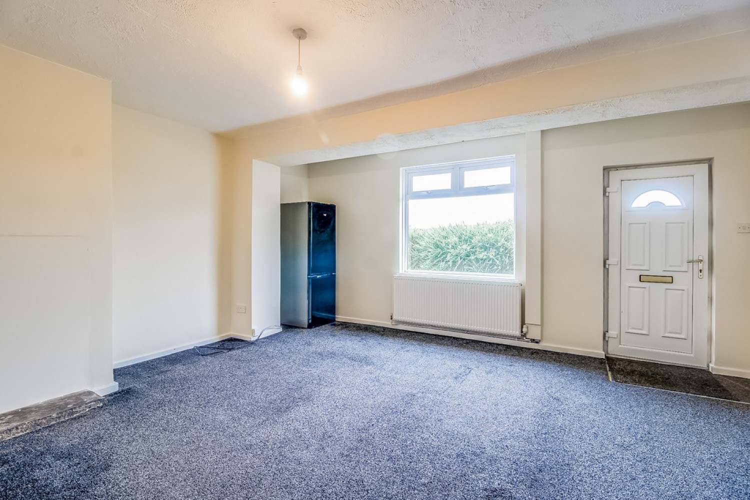 2 bedroom House for Letting Wakefield Road, Grange Moor, Wakefield, WF4 4DS