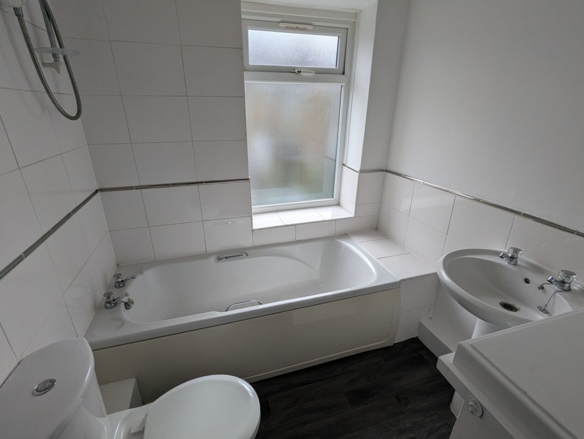 Union Street, Lindley