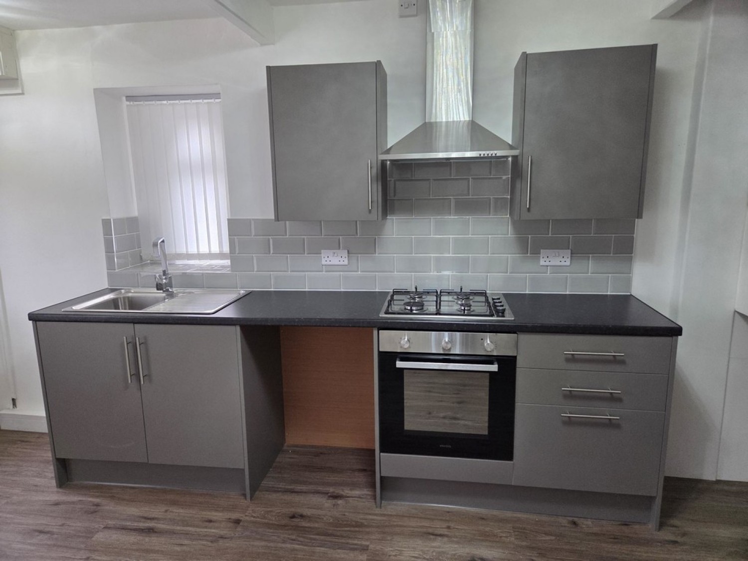 1 bedroom House for Letting Penistone Road, New Mill, Holmfirth, HD9 7JR