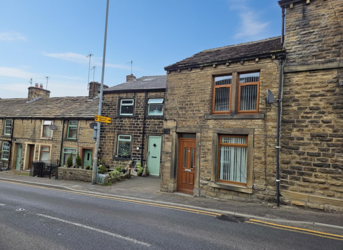 Penistone Road, New Mill, Holmfirth, HD9 7JR