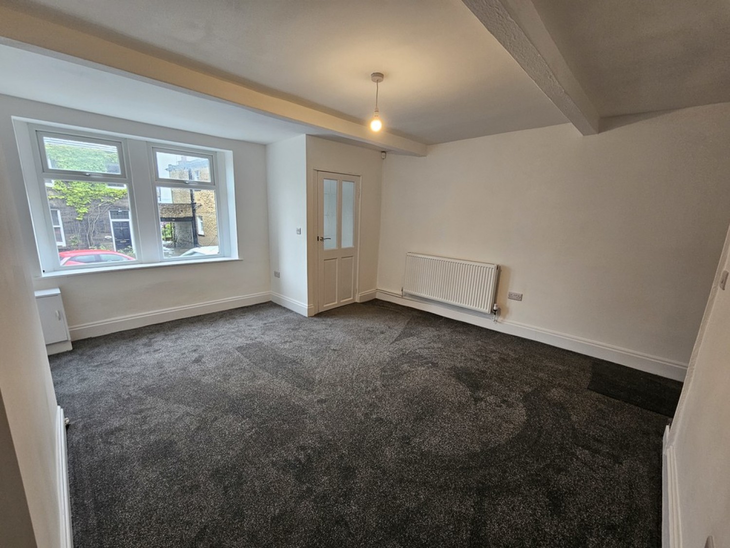 Northgate, Almondbury, Huddersfield, HD5 8RX