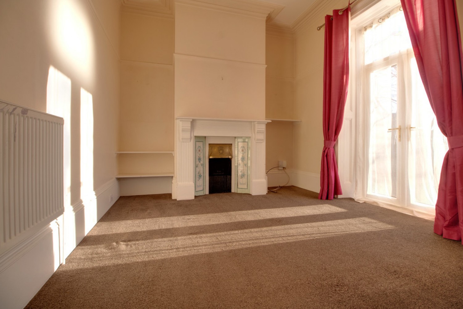 1 bedroom Flat for Letting New Hey Road, Huddersfield, HD3 4GP