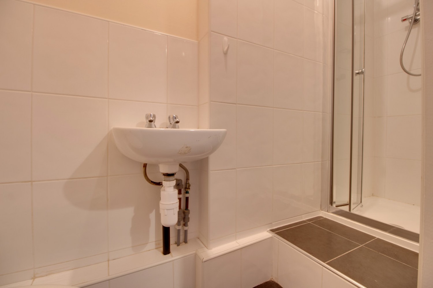 1 bedroom Flat for Letting New Hey Road, Huddersfield, HD3 4GP