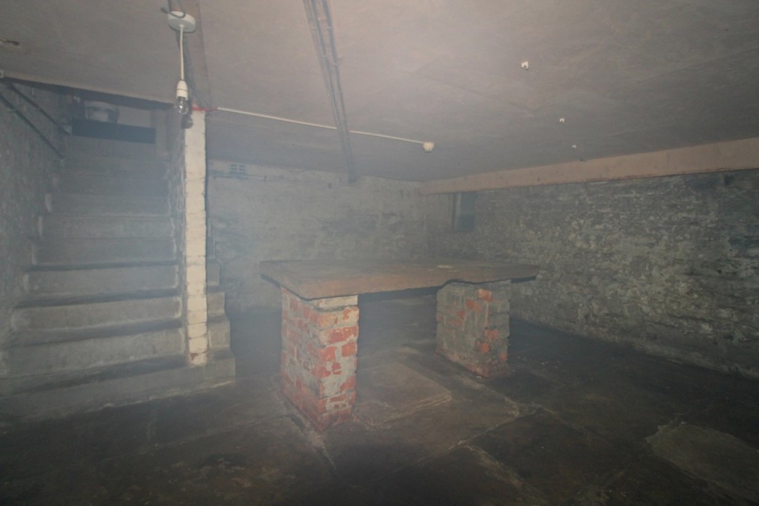 1 bedroom Flat for Letting New Hey Road, Oakes, Huddersfield, HD3 4DB