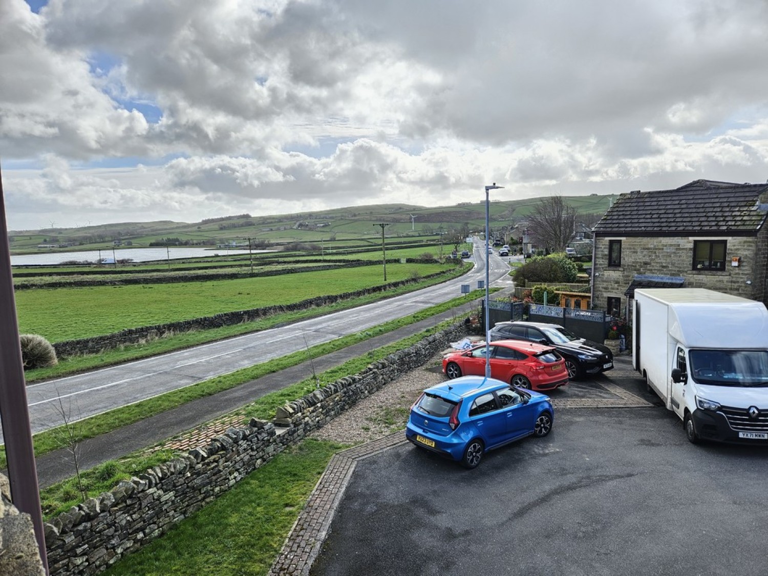 3 bedroom House for Letting Hill Top View, Hade Edge, Holmfirth, HD9 2DZ
