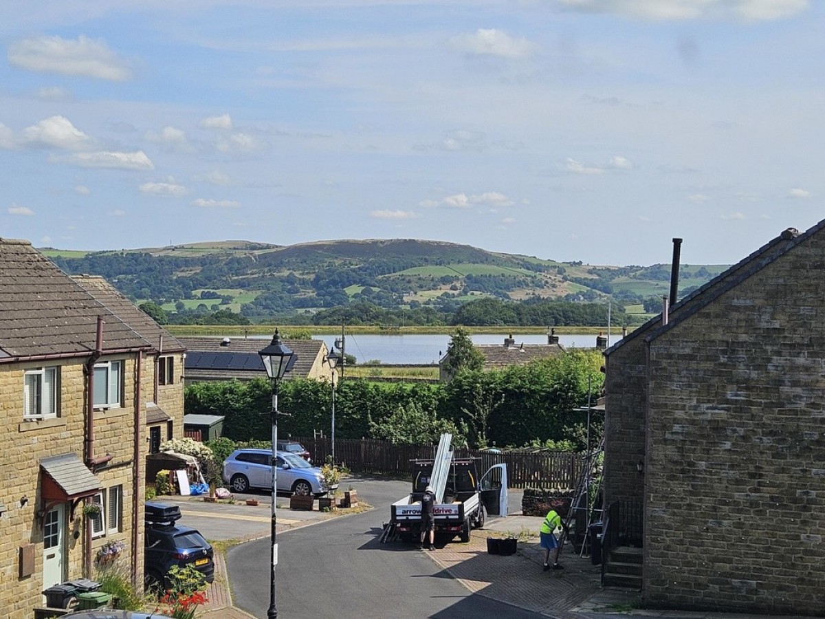 Bayfield Close, Hade Edge