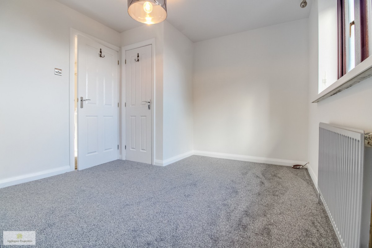 Bayfield Close, Hade Edge