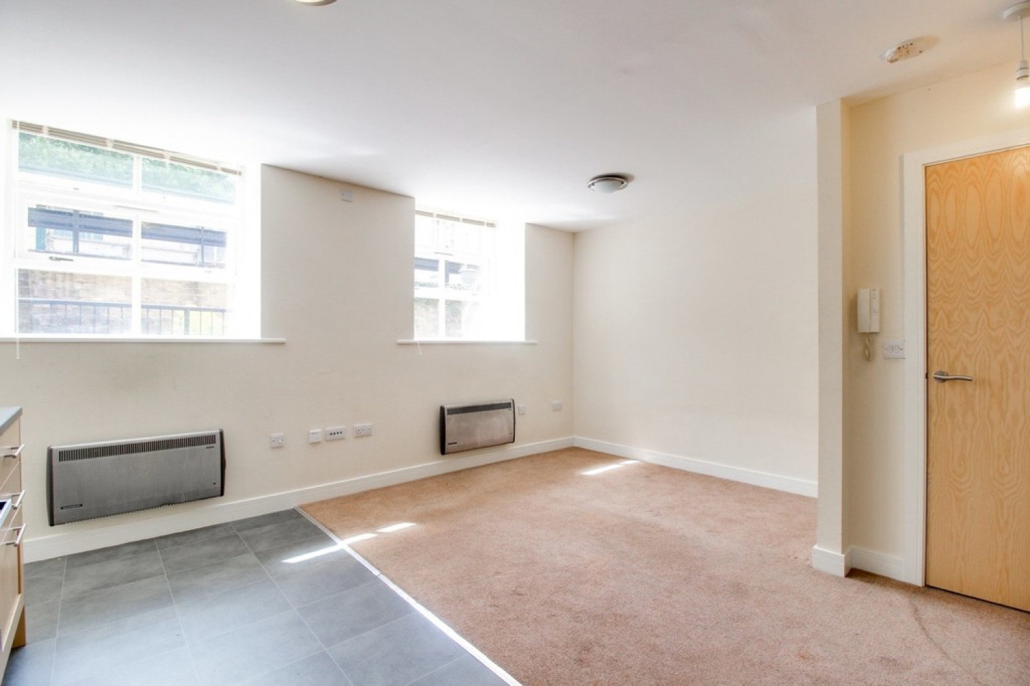 1 bedroom Flat for Letting The Park, Kirkburton