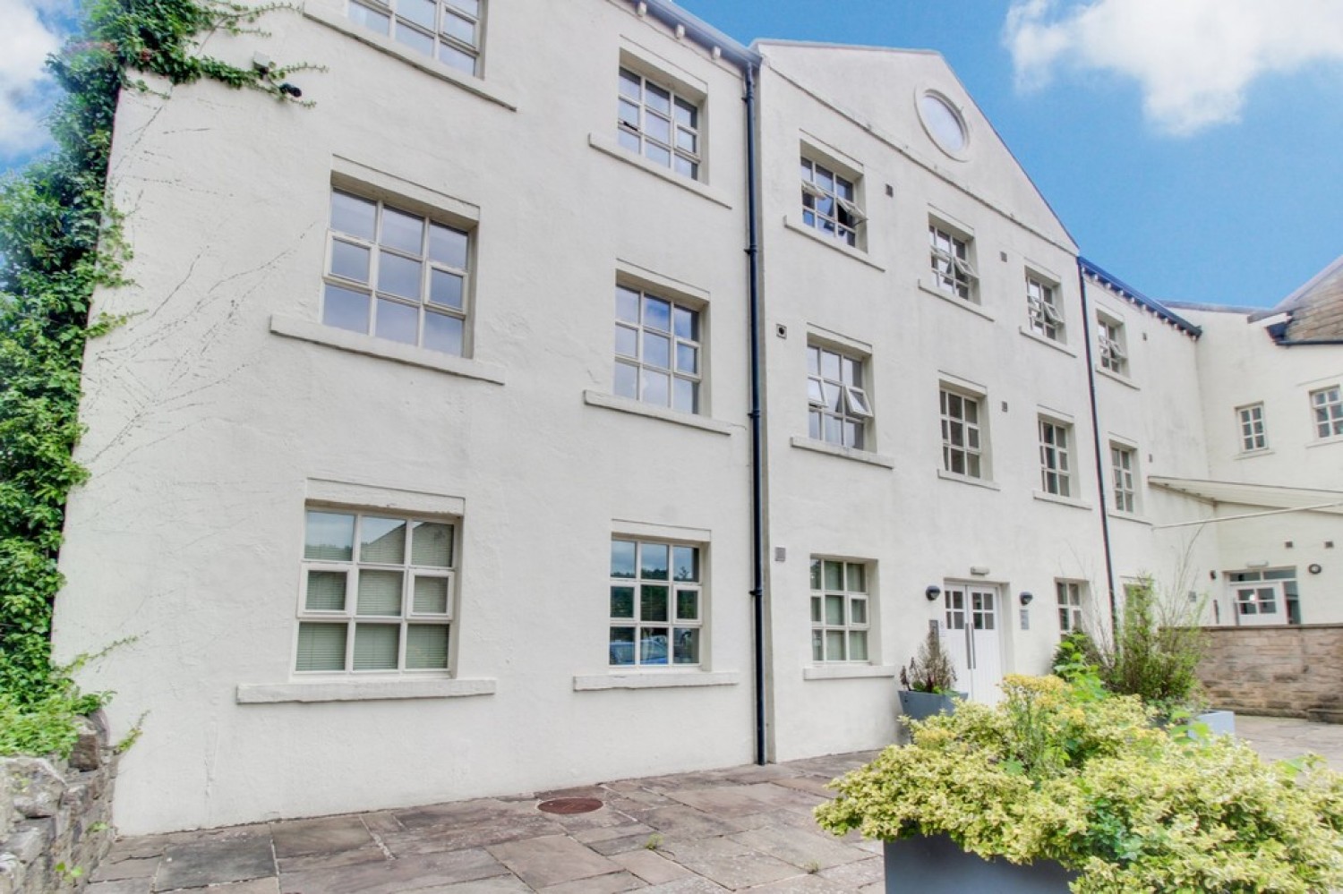 1 bedroom Flat for Letting The Park, Kirkburton
