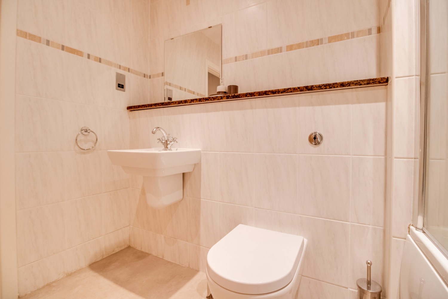 2 bedroom Flat for Letting Huddersfield,