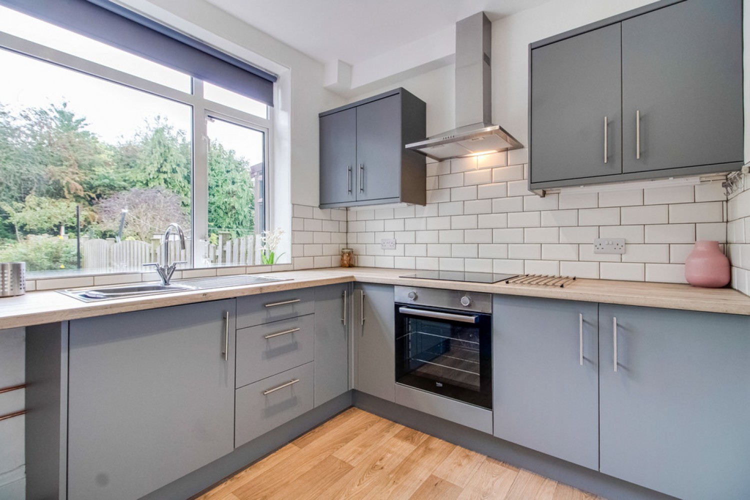 2 bedroom House in Newsome Road, Huddersfield