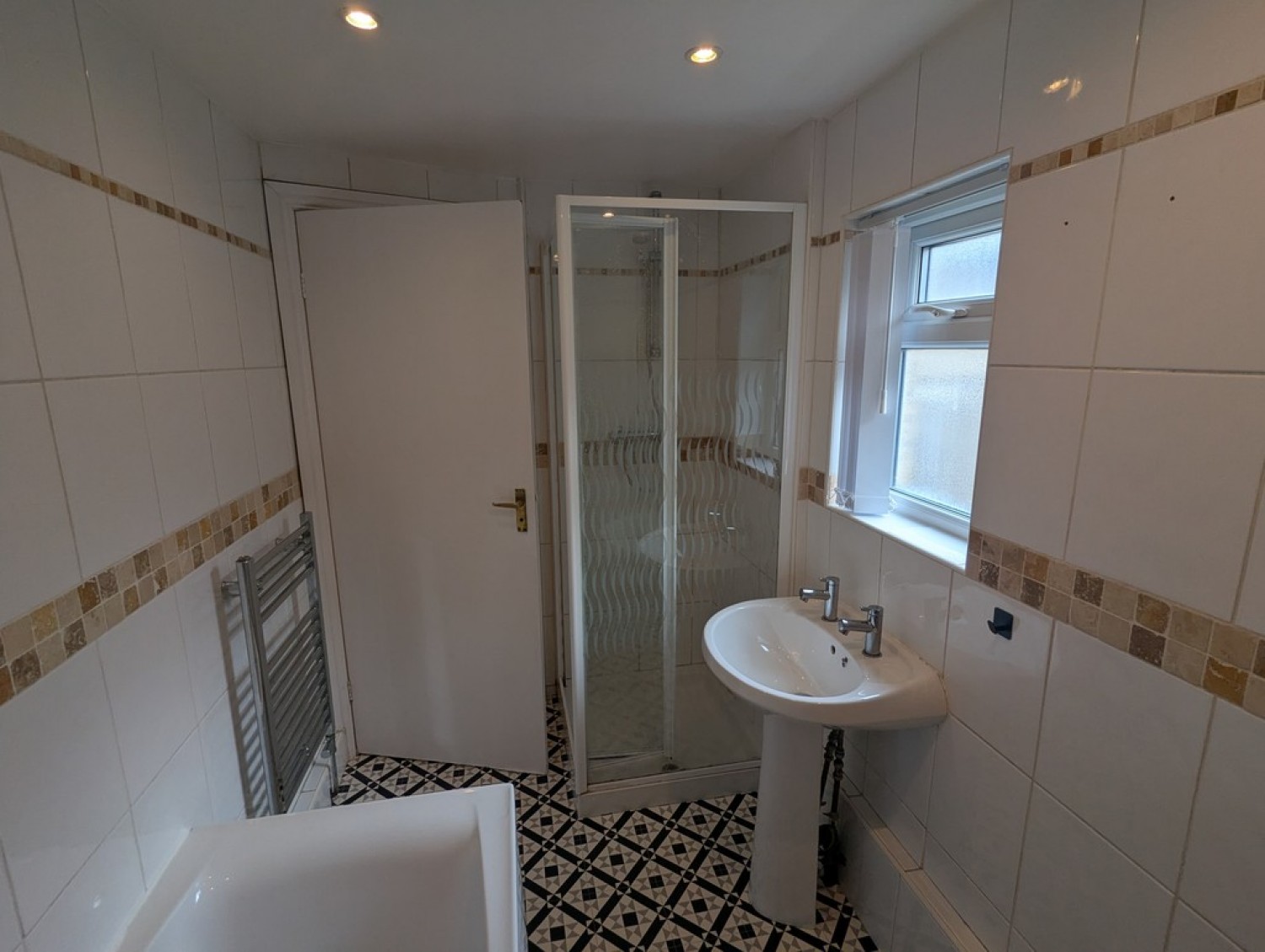 1 bedroom Flat for Letting Rook House, Huddersfield