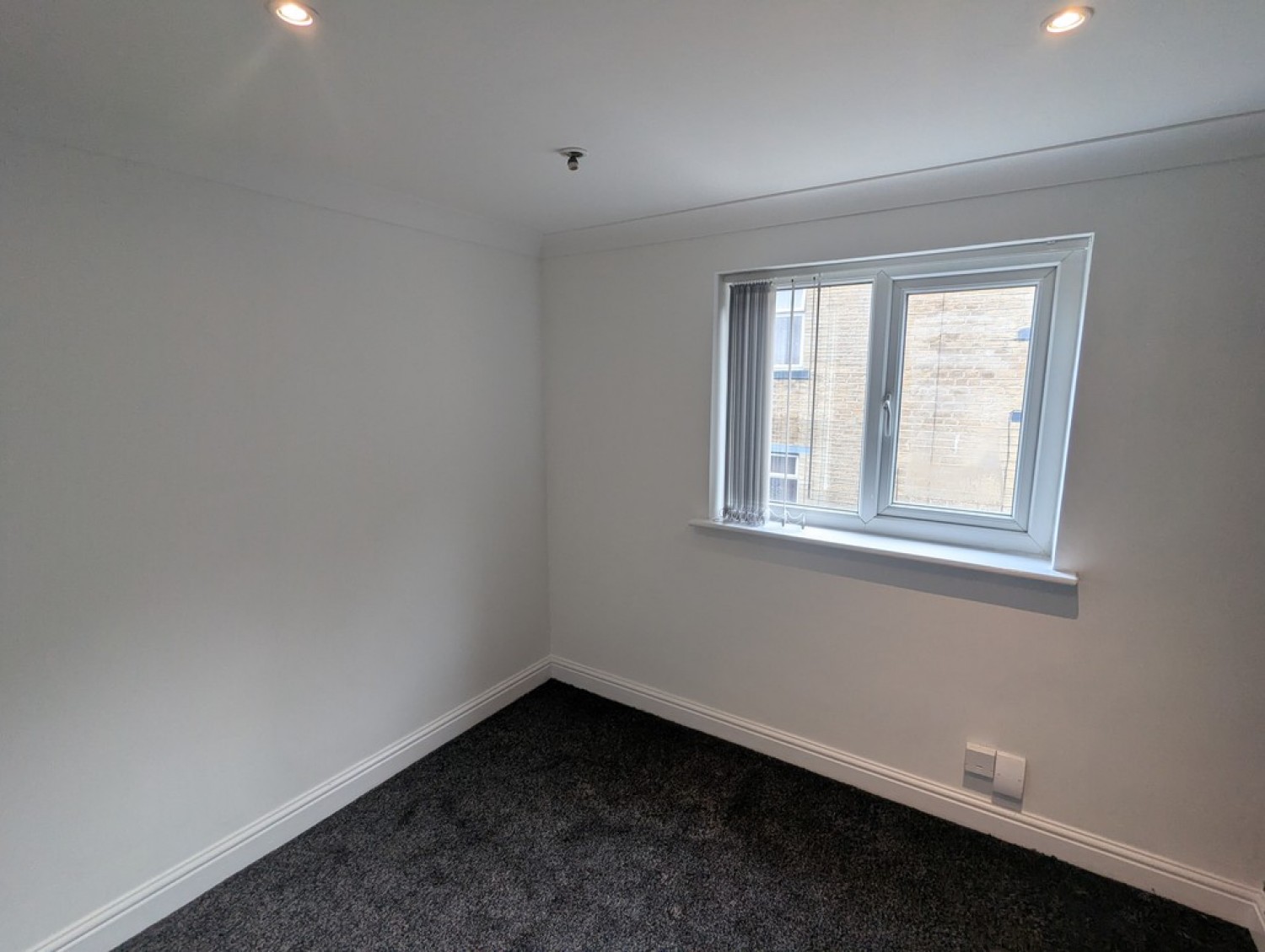 1 bedroom Flat for Letting Rook House, Huddersfield