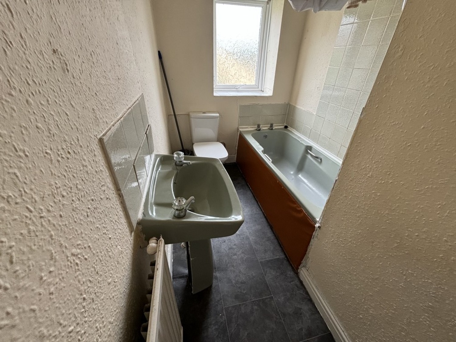 Blackmoorfoot Road , Crosland Moor