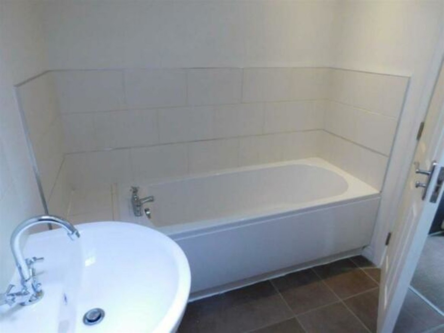 3 bedroom House for Letting Briggate, Dalton