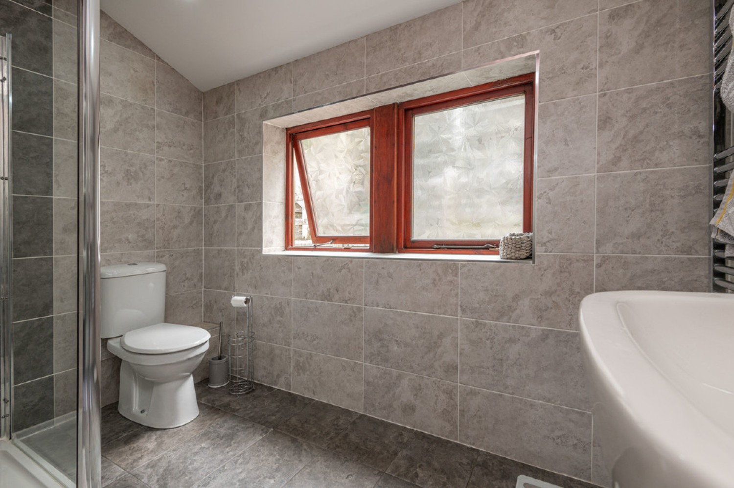 Meltham Road, Netherton