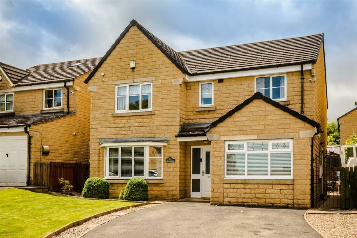 Mason Court, Crosland Hill