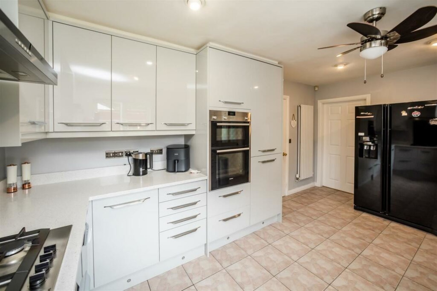 Mason Court, Crosland Hill