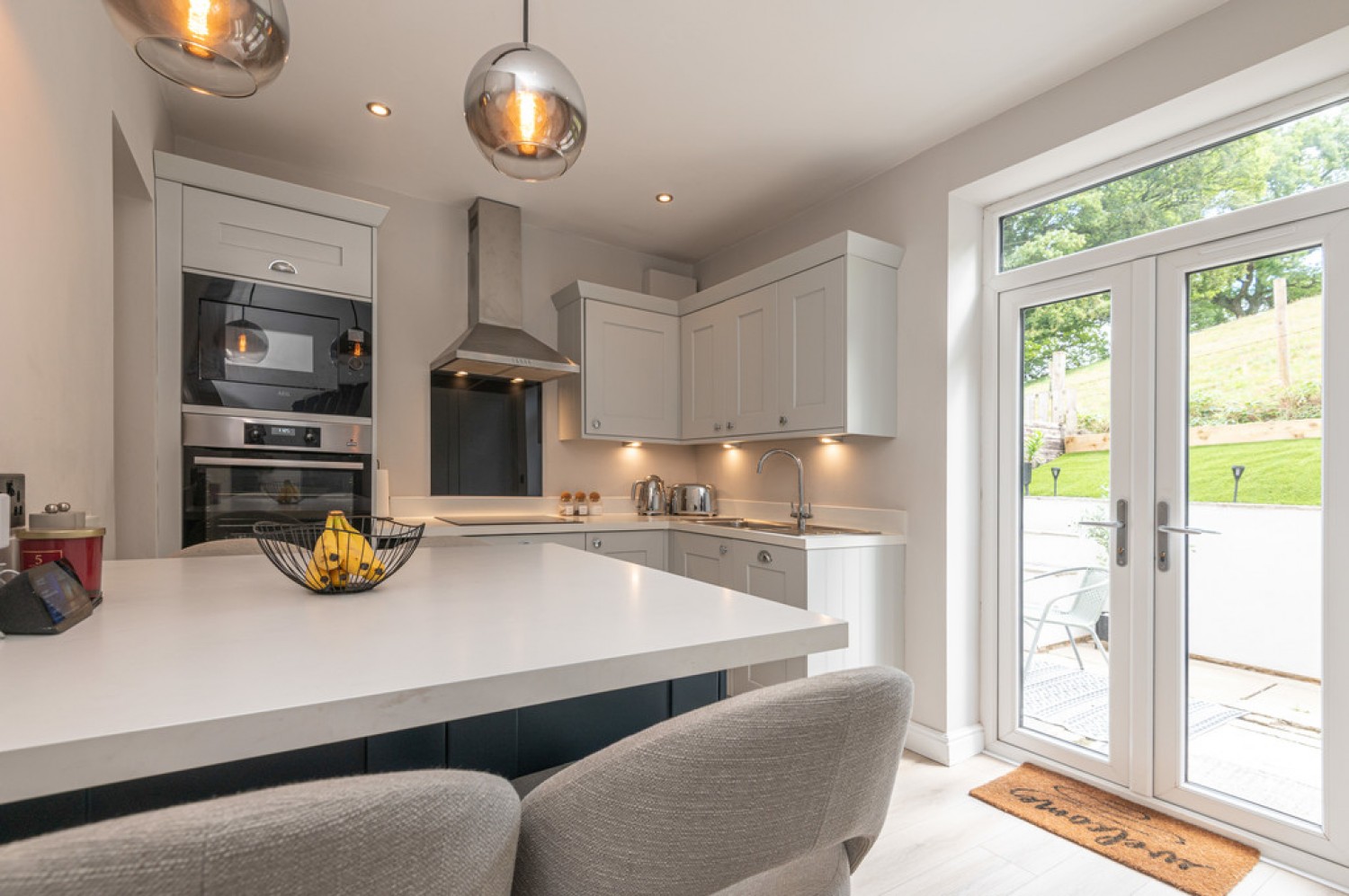 Penistone Road, Kirkburton