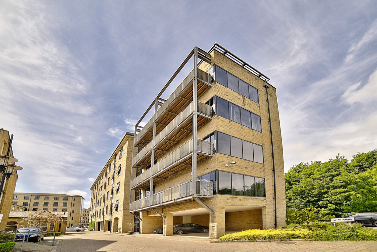2 bedroom Flat for Sale 1535 The Melting Point, Firth Street