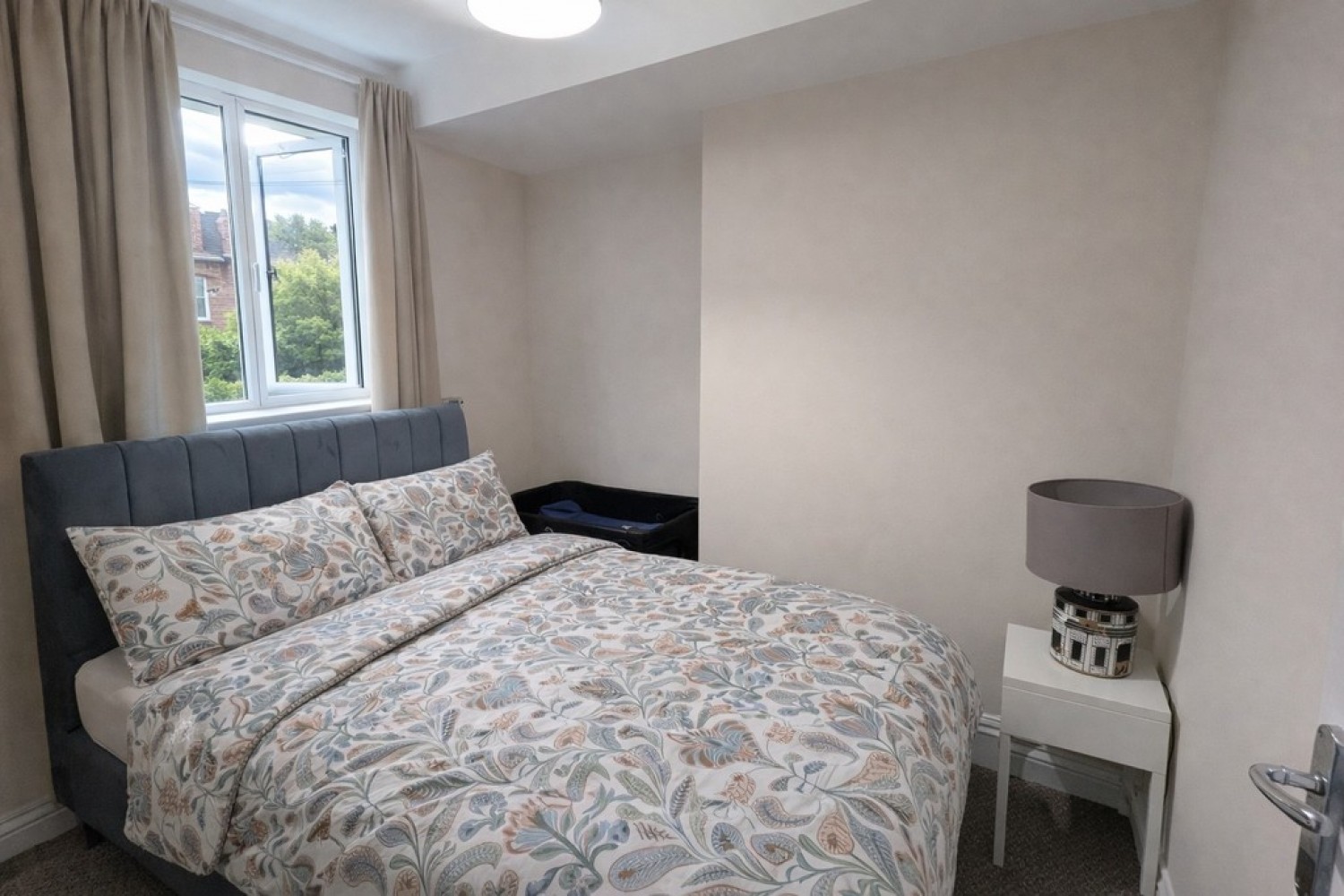 Brook Street, Moldgreen