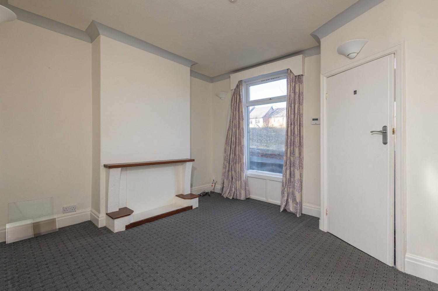 Sunningdale Road, Crosland Moor