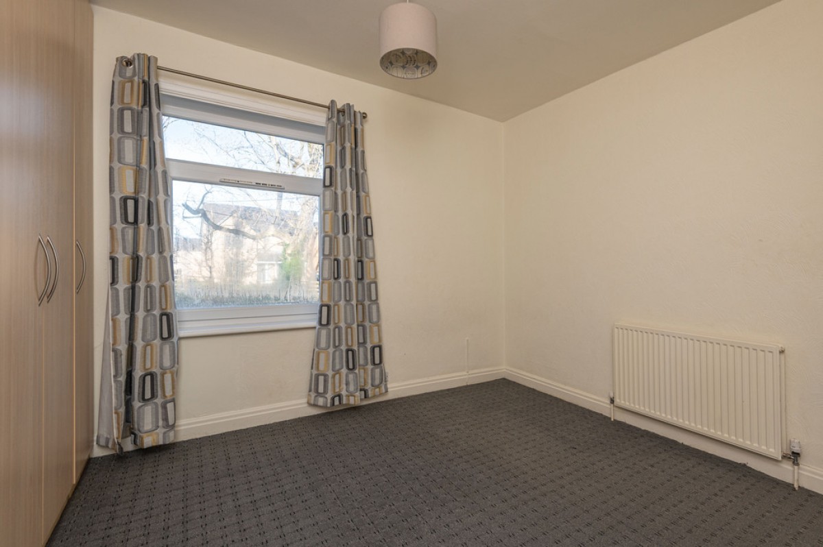 Sunningdale Road, Crosland Moor