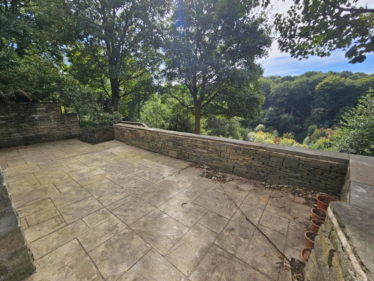 South Lane, Holmfirth