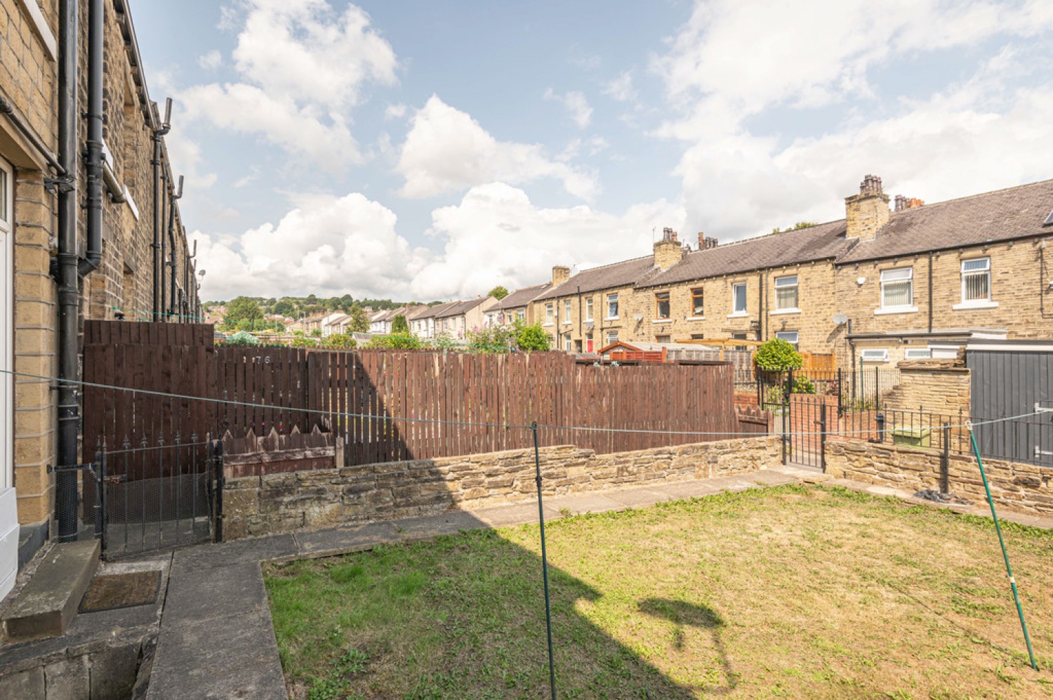 Blackhouse Road, Fartown