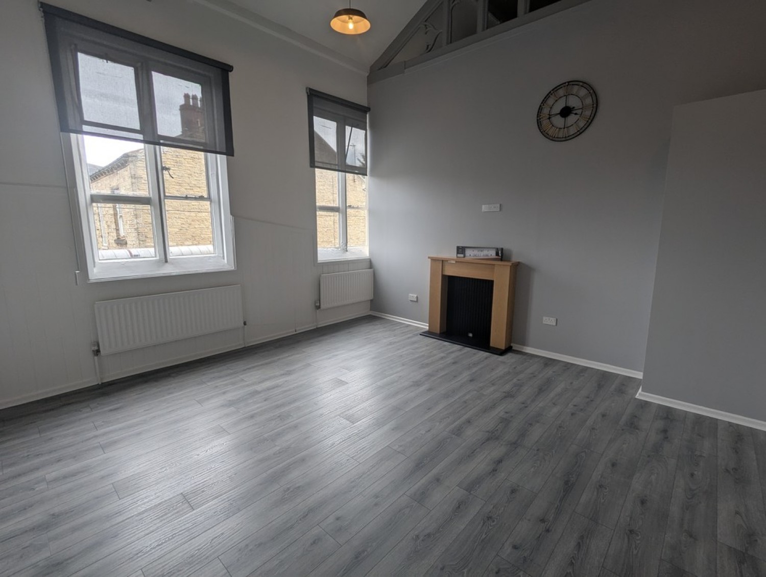 2 bedroom Flat for Letting Highfields, Huddersfield
