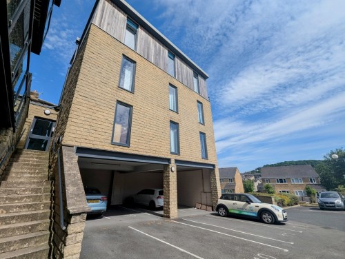 Aspley Heights, Moldgreen